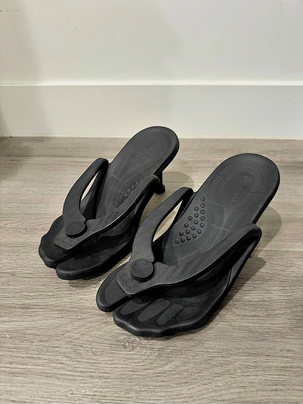 balenciaga micro foam thong rubber sandal heels Black